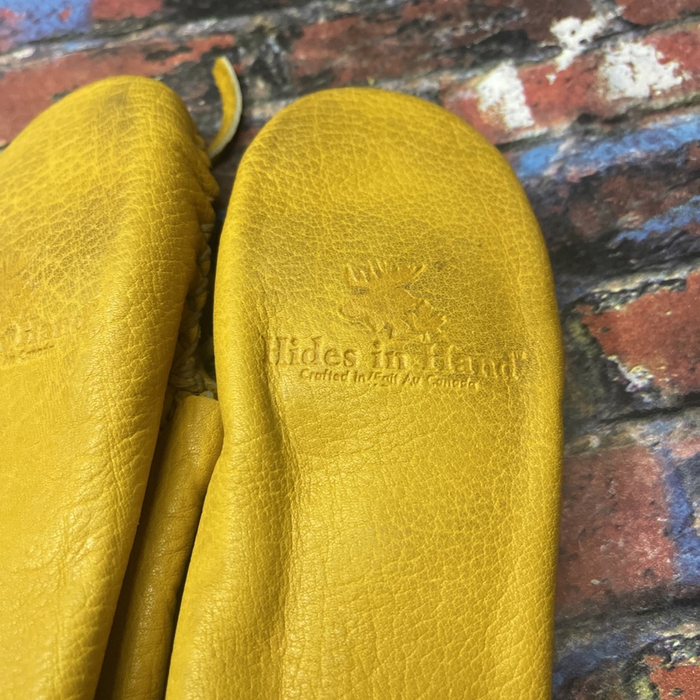 Hides In Hand Canada Gold Moccasins - Picture 3 of 5